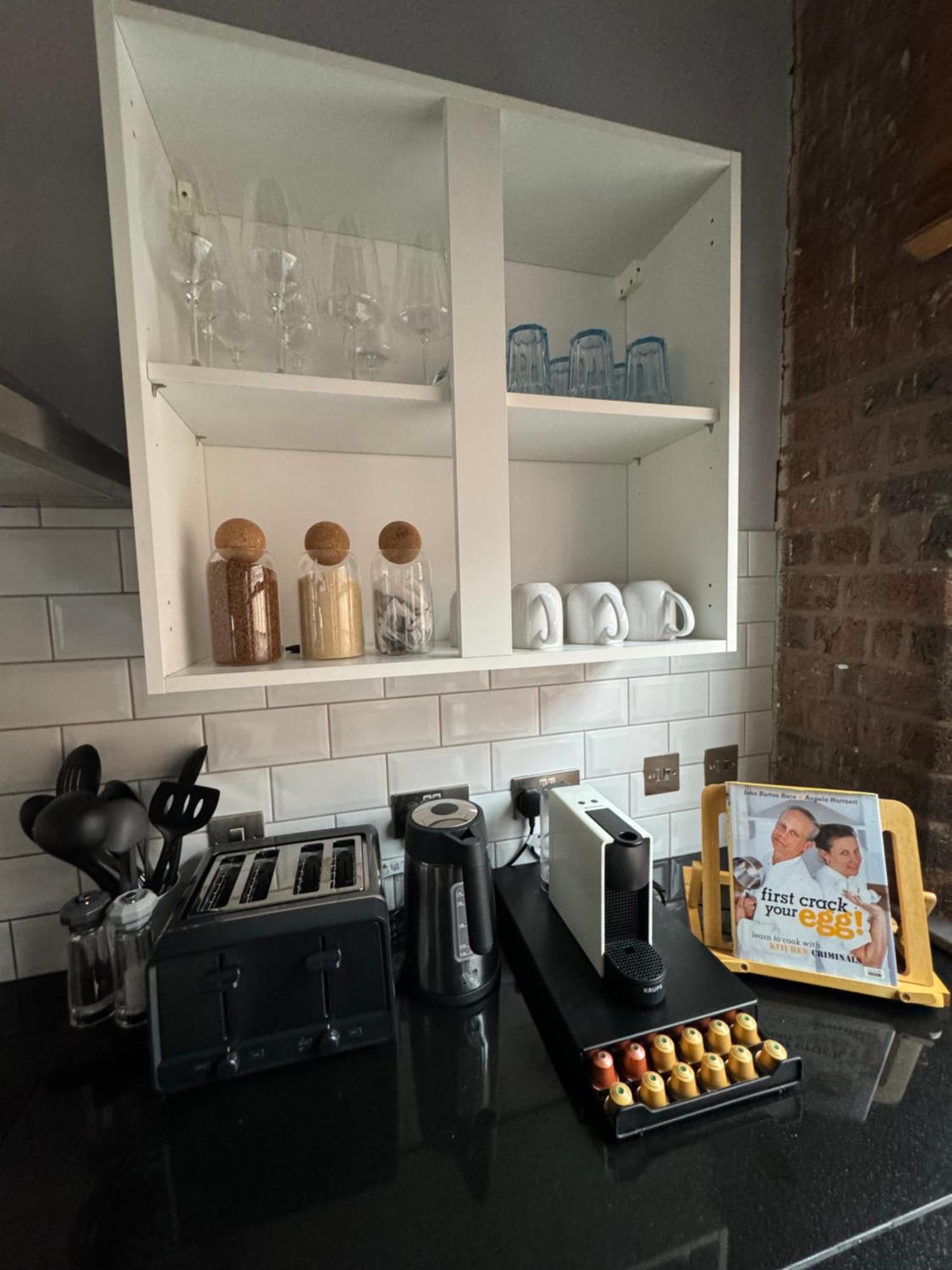 High End Luxury Townhouse In Jq, 4 Bedrooms, Flat Screen Tv In All Rooms, Free Parking, Near Birmingham City Centre Deposit Required المظهر الخارجي الصورة